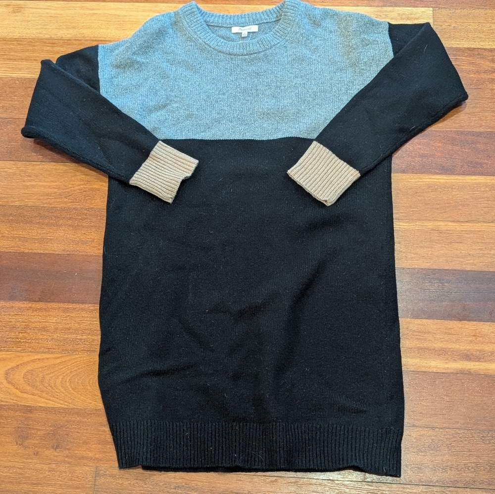 Madewell Womens Colorblock Crewneck Dress  Sweater in Black, Gray & Tan